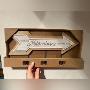 Key Holder for Wall Decorative with 3 Key Hooks,